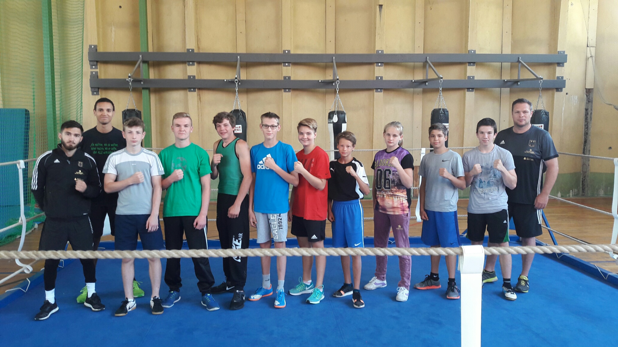 Read more about the article Trainingsbeginn an der Sportschule in Halle